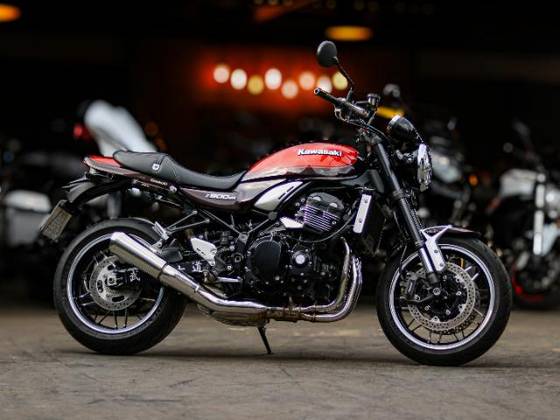 KAWASAKI Z900RS 